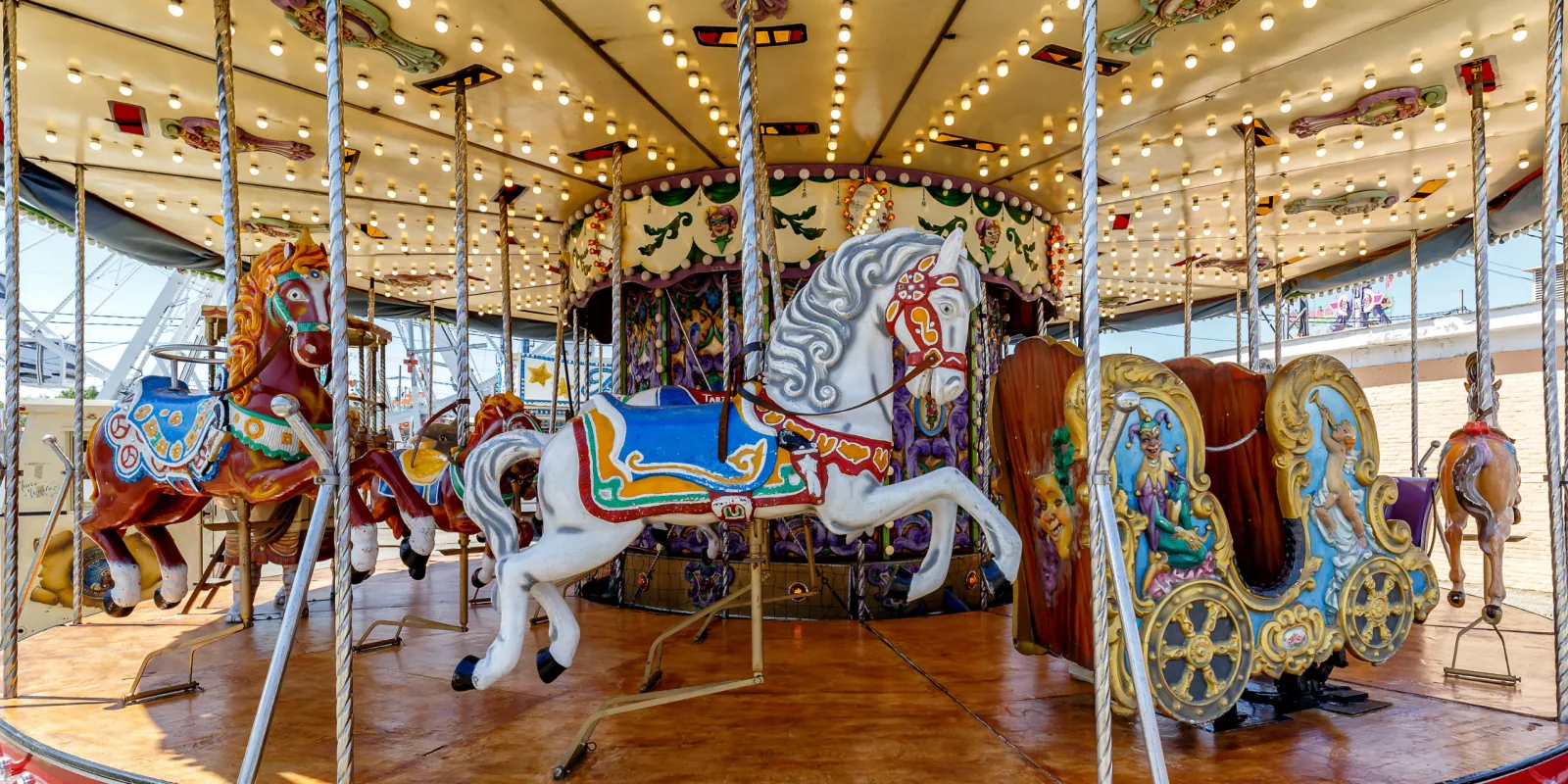 Las casetas de la Feria de Abril y cómo se entra